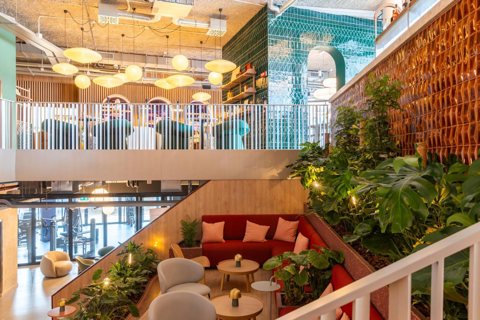 The Social Hub Rome Hotel Exterior photo