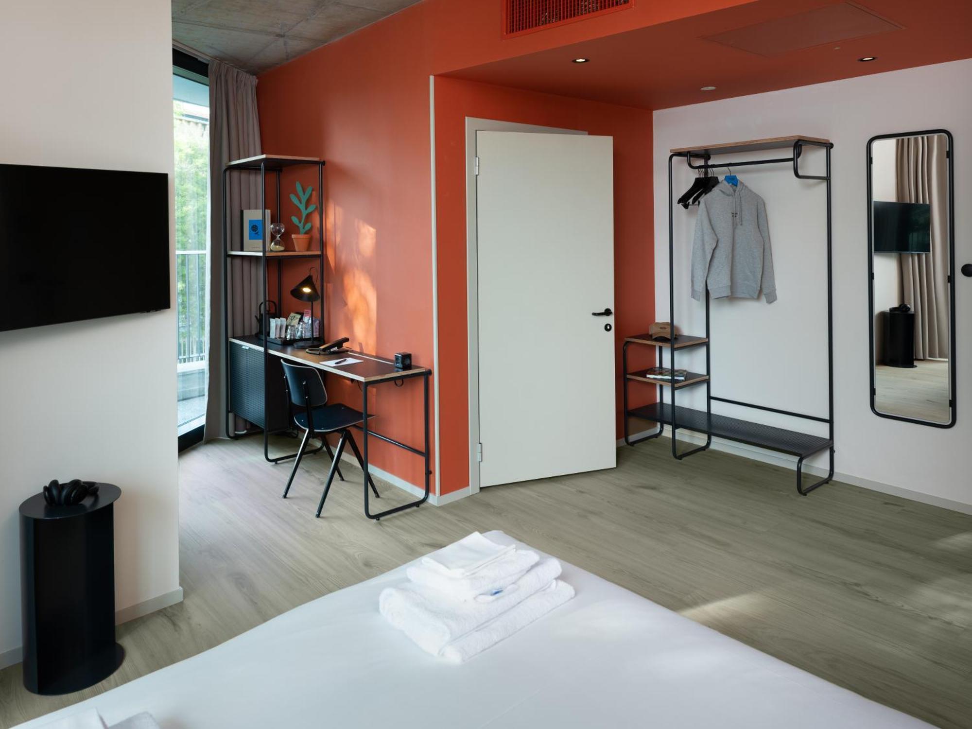 The Social Hub Rome Hotel Exterior photo